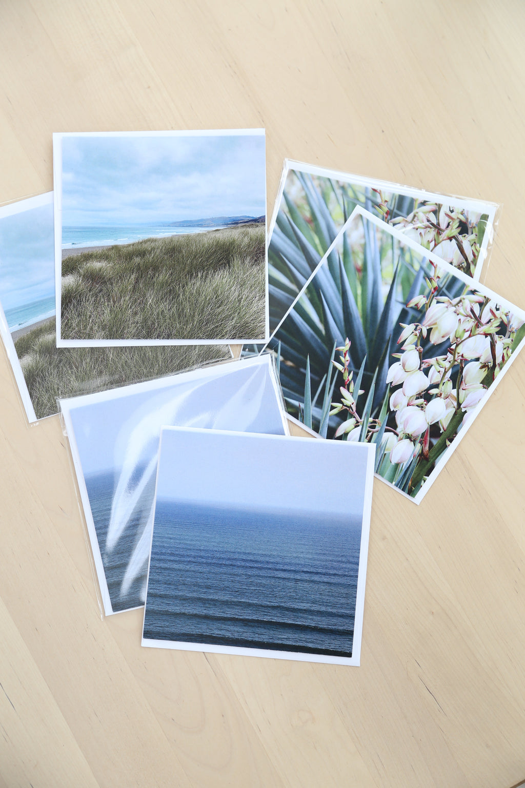 #03 Greeting Card - Horizon