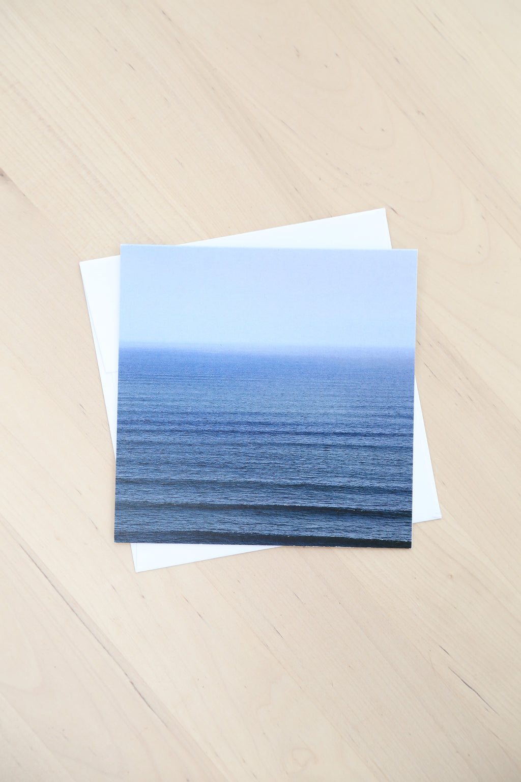 #03 Greeting Card - Horizon